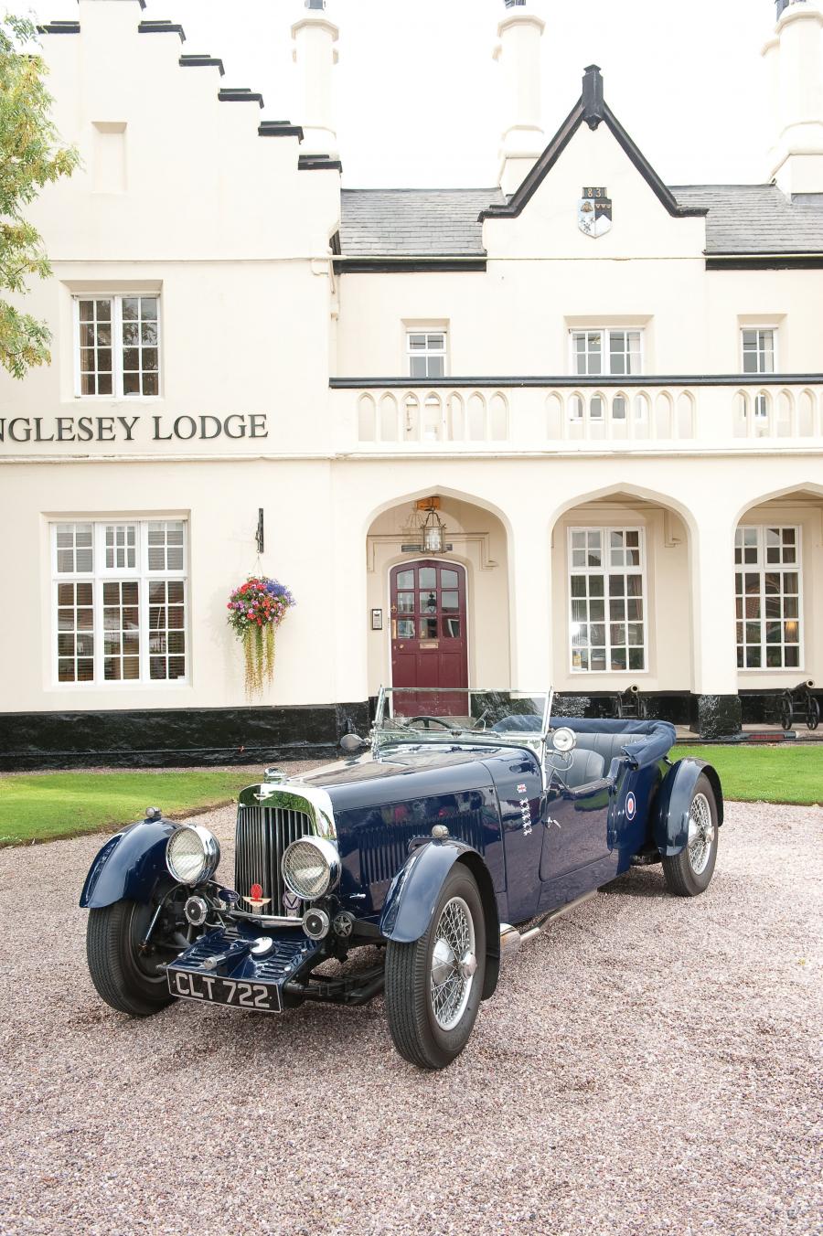  Aston Martin 1&frac12;-Litre MkIII Drophead Coupe 1935 года  (фото 4 из 6)